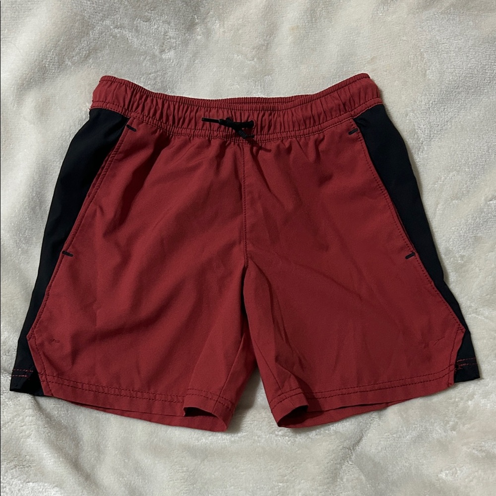 Old Navy Above Knee StretchTech Shorts for boys